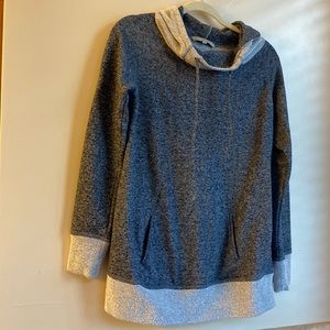 Kimi and Kai maternity hoodie